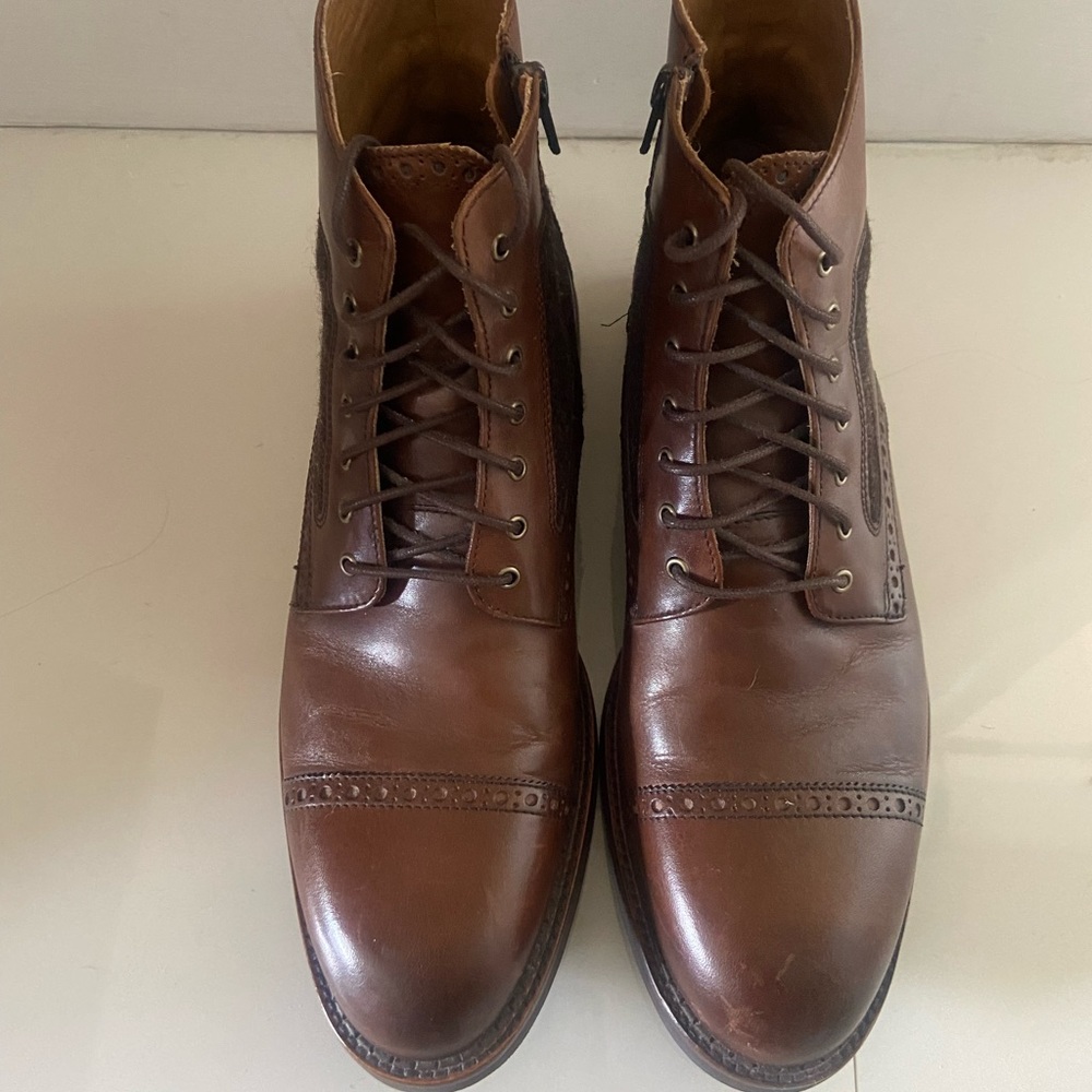 Cole Haan Mens boots